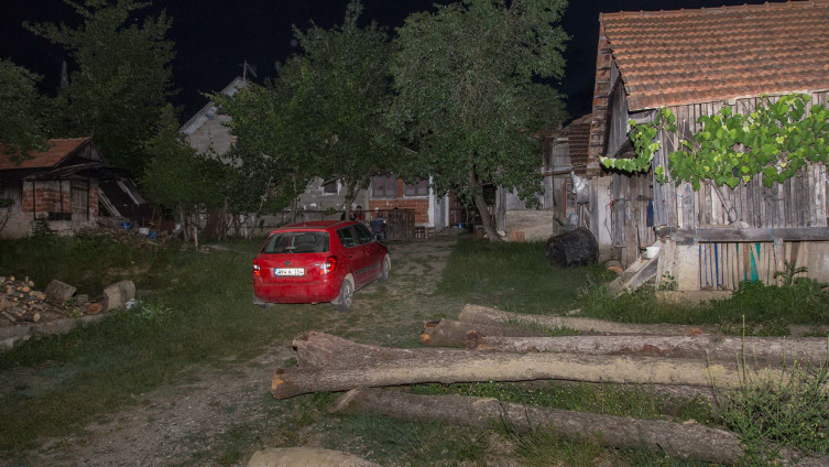 Dvorište u kojem je ubijen Tubić, foto: Avaz